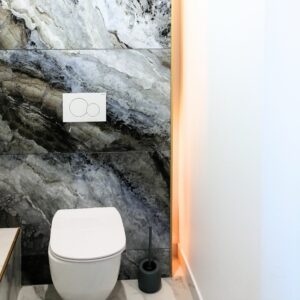 toilettes marbre gris et corniche led
